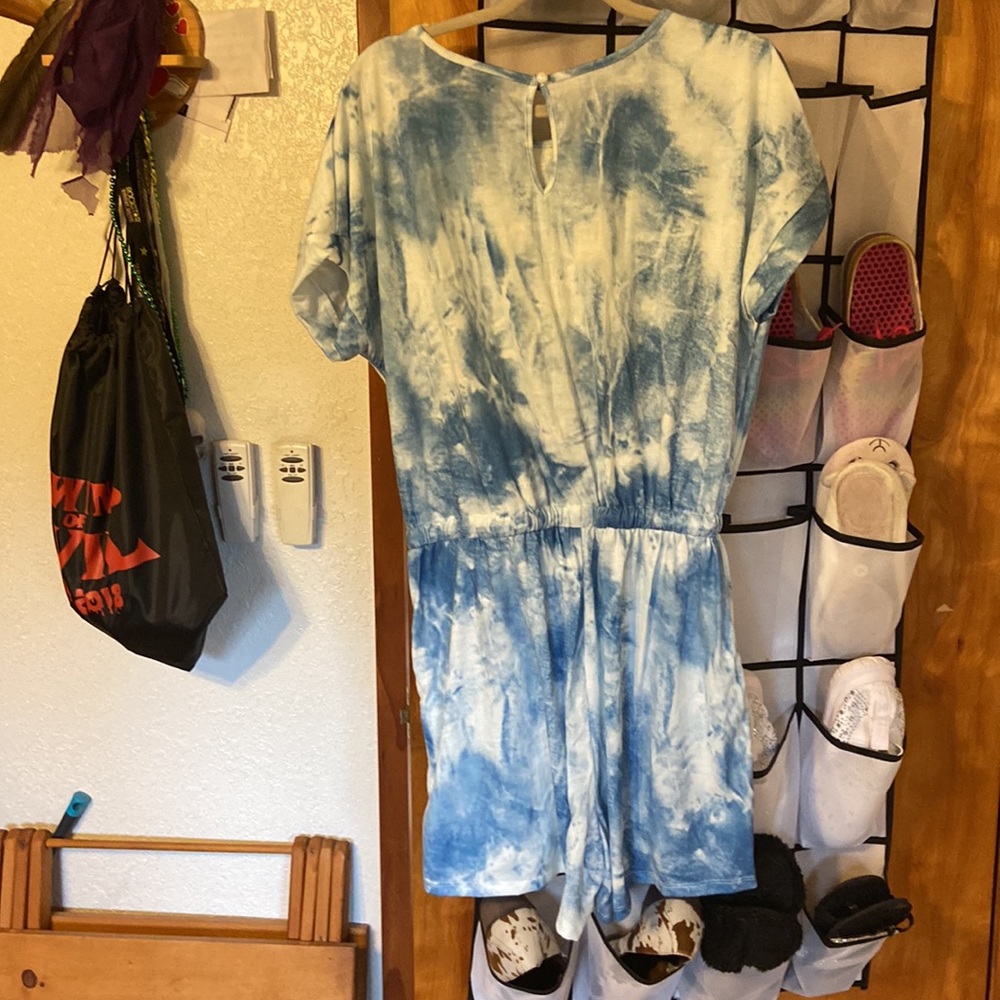 XL romper - Picture 2 of 3